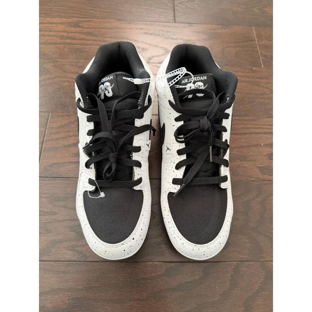 Jordan Stadium 90 Football Cleats White Black Speckled HQ0210-100 Mens 11